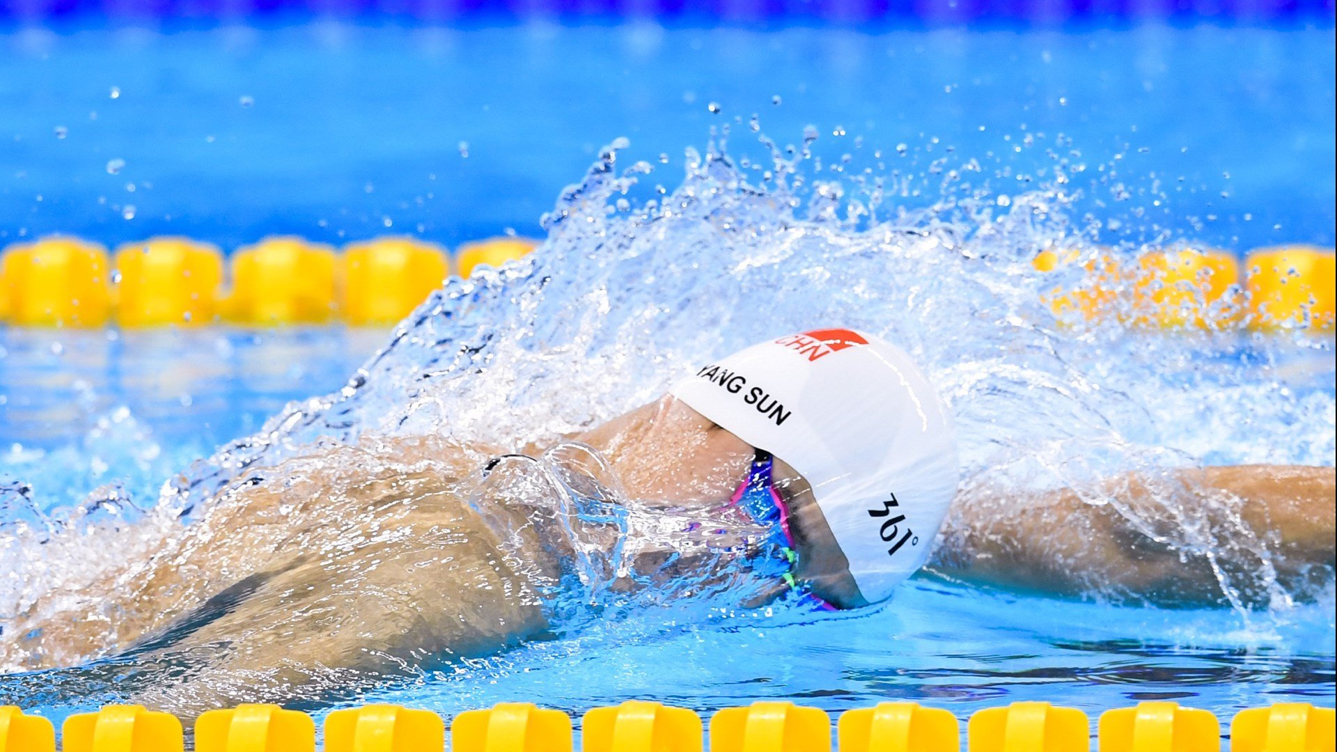 新西兰全黑队进攻套路多样，突破防线如行云流水，新西兰 all black