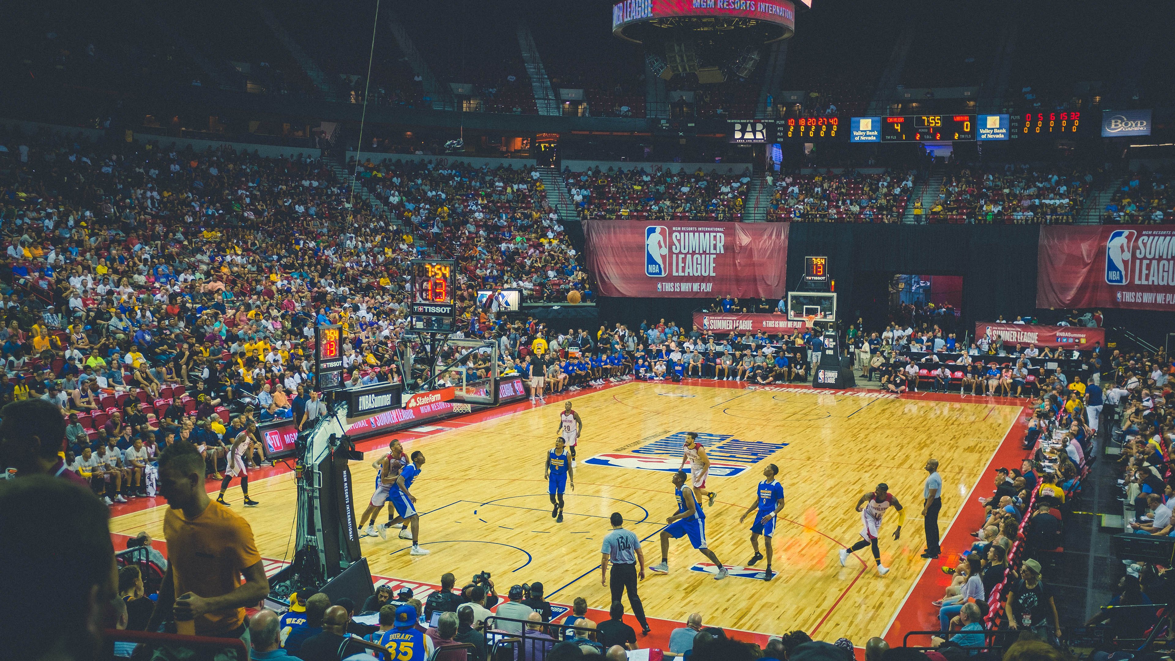 胡贝特·科斯展现强大心理素质，胡安贝内特百度百科